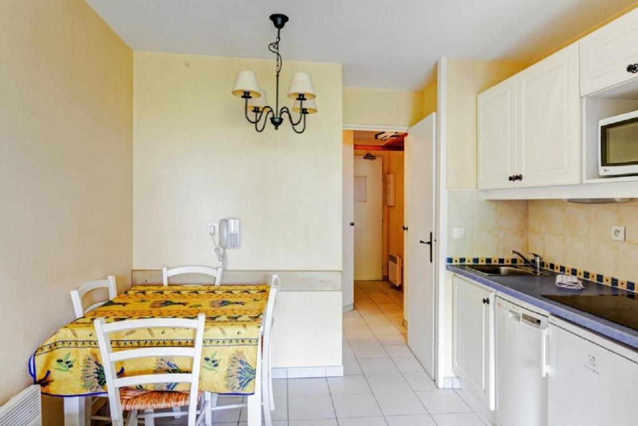 Residence La Pinede - maeva Home Hyères Habitación foto